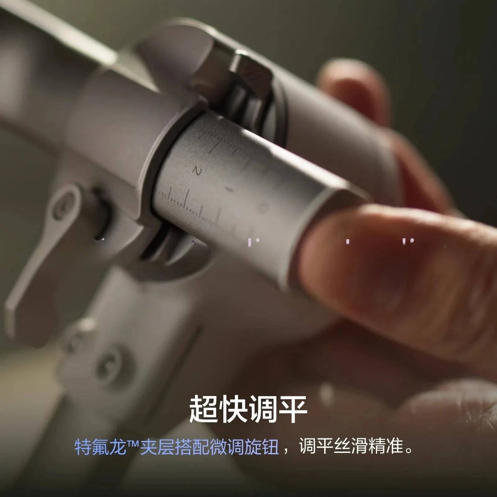 For DJI RS 4 mini/RS 4 handheld gimbal stabilizer camera with DSLR and mirrorless camera for anti shake shooting
